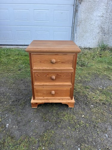 Pine bedside cabinet pot - bedside,