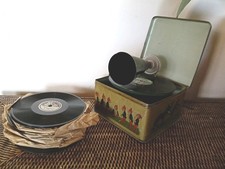 Antique "Pigmyphone"