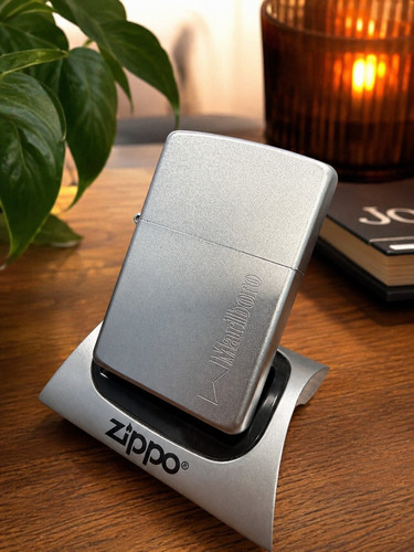 Genuine zippo lighter marlboro - lighter,