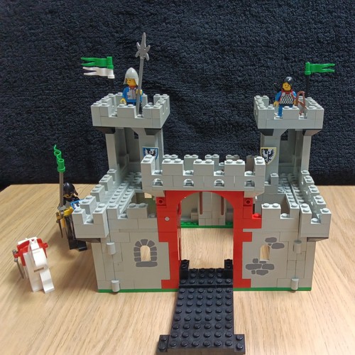 Lego castle 6073 knight - –,