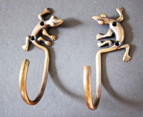 Solid brass wall - solid,