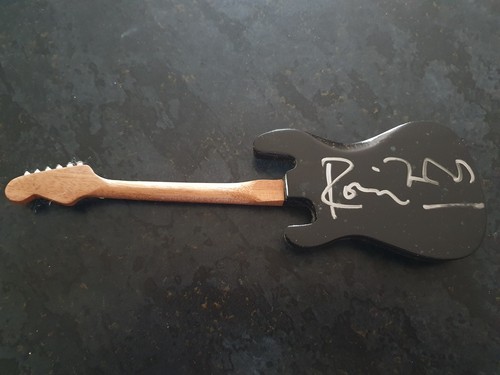 Ronnie wood signed miniature - -,