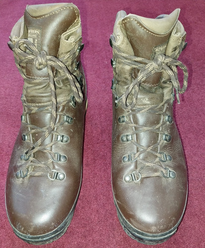 Altberg tethera mid - tethera, brown