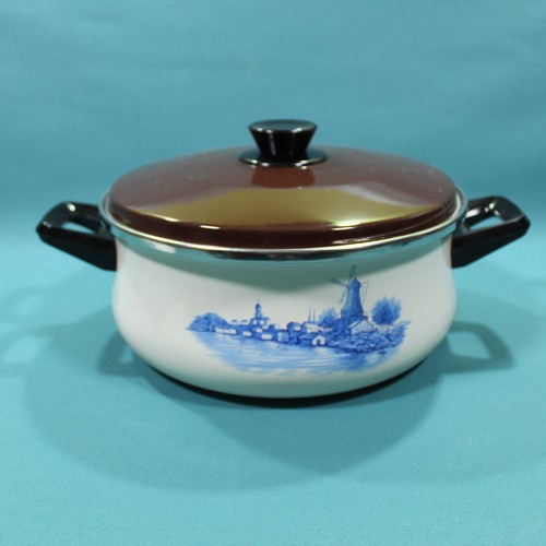Vintage enamel cooking pot - vintage,