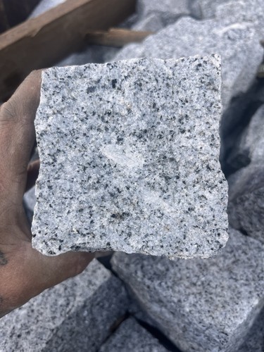 Granite cobbles - granite,