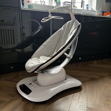 4moms Mamaroo 4.0 Rocker Baby