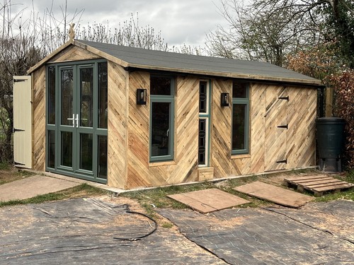 Reclaimed pallet wood - pallet,