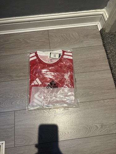 Liverpool football kit 27 - football,