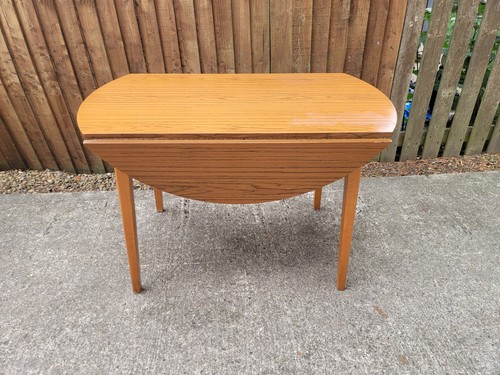 Retro kitchen table - kitchen,