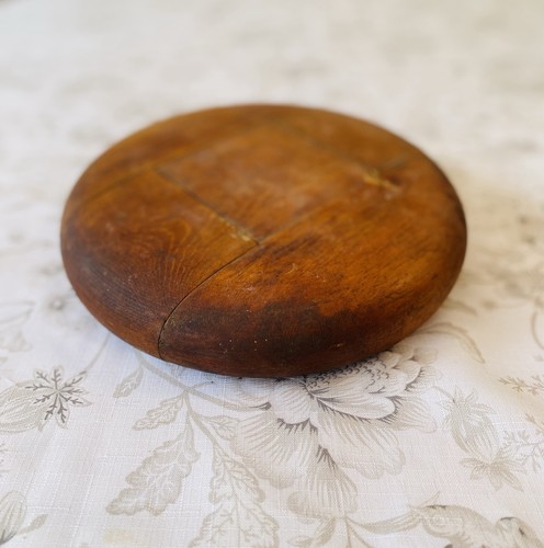 Vintage wooden millinery hat - wooden,