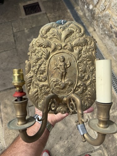 Cherub brass flat plate wall - cherub,