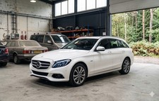 Breaking Mercedes C Class W205