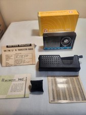 VINTAGE SKYWATCK PRO VHF-FM-LF 10 TRANSISTOR RADIO WITH OWNERS MANUAL
