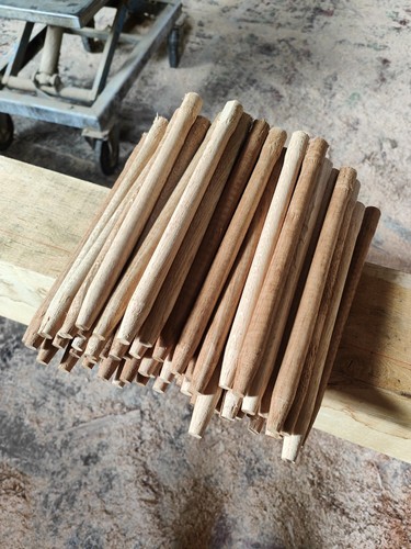Oak frame pegs - oak,