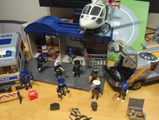 PLAYMOBIL Take along POLICE STATION. Police Van, Spy Lorry, Helicopter, Figures 