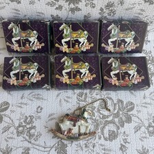 6pc lot  POLYSTONE "ANTIQUE"