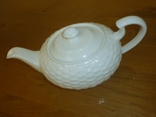 Aynsley [BRAND NEW] Fine Bone China [Basketweave] White Large Teapot
