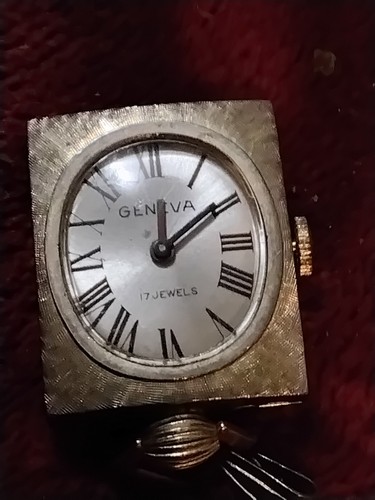 Womens geneva17 jewels - jewels, pendant