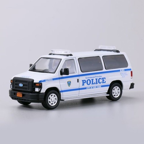 596 white us - 596,