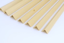 Pine Corner Trim 1m Angle Wood