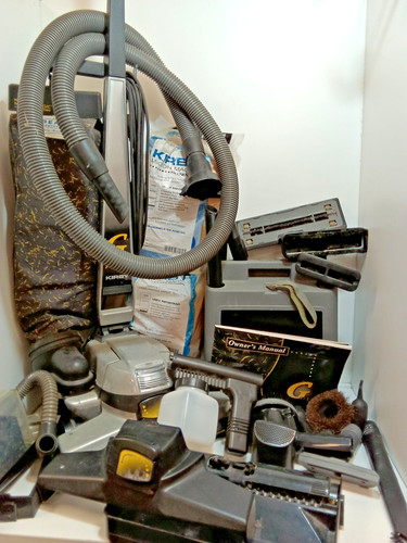 Kirby vacuum cleaner with - kirby, g6