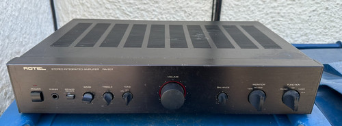 Rotel 931 intergrated - rotel,
