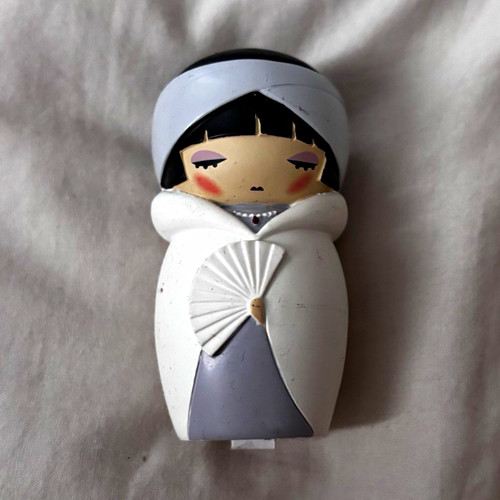 Momiji louise 263 500 - momiji,