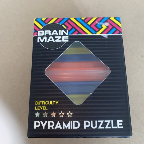 Brain maze pyramid - pyramid, puzzle