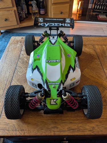 Kyosho inferno 8 - inferno, scale