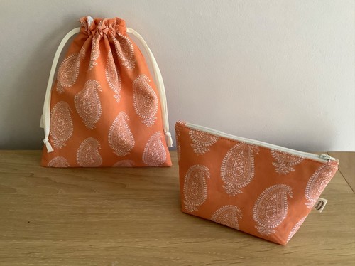 Handmade drawstring wash - &,