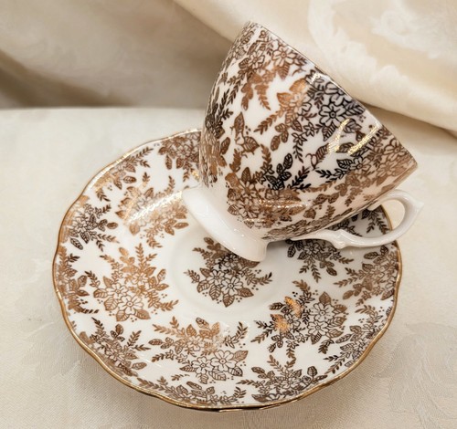Royal vale teacup saucer - royal,
