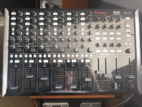 Vestax vcm 600 ableton - vcm-600,