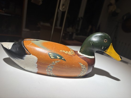 Rare vintage medium - vintage, carved