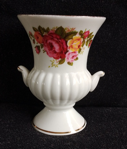 Fine bone china cottage rose - bone, rose"