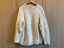 VINTAGE ARAN CREAM CABLE HAND