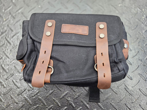 Triumph swing arm - arm, bag