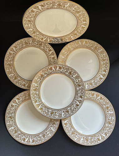 Wedgwood gold florentine - x,