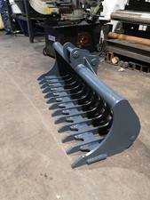 1-2 Ton Excavator Riddle Rake Bucket Stone Rake Lawn Rake