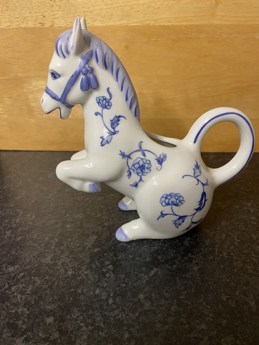 Vintage horse creamer - milk, jug