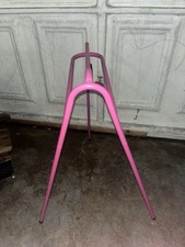 COLLAPSIBLE SADDLE STAND Shires Detachable Legs Plastic Coated Steel RED