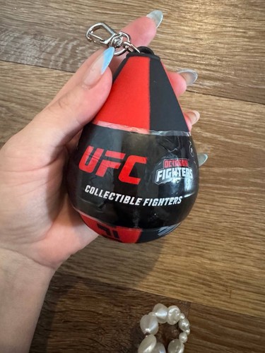 Ufc octagon fighter - ufc,