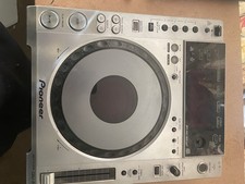 Pioneer CDJ-850 DJ Media Player CD/MP3/USB, Black, Single Deck