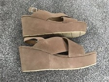 Tamaris Wedge Sandals, 6