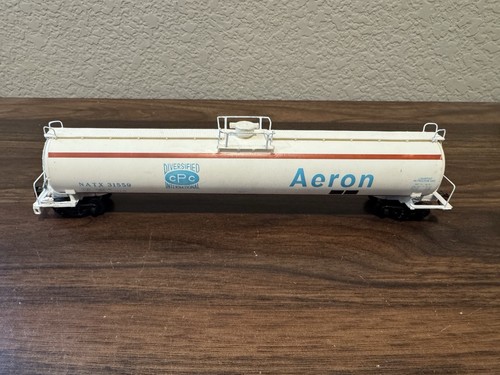 Walthers scale aeron lpg - walthers, ho