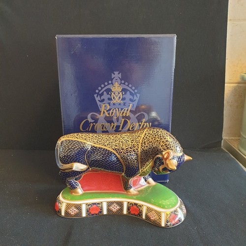 Royal crown derby imari - crown,