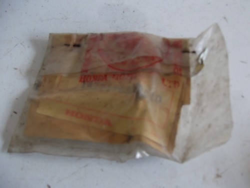 Honda z50 st50 exhaust valve - ,