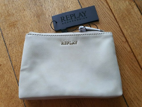 Bnwt replay off - replay,