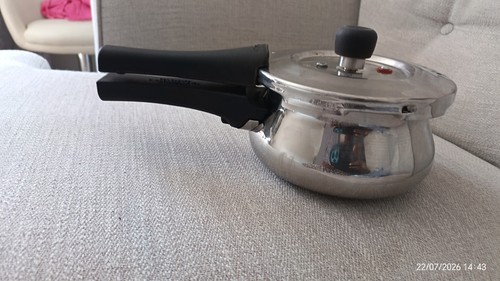 Prestige pressure cooker - prestige,