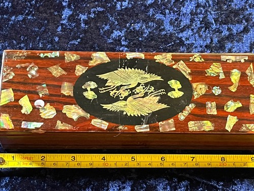 Japanese lacquered box - japanese,