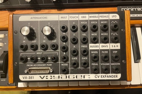 Moog 351 expander module - cv,